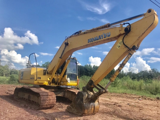 ขาย 1,100,000 KOMATSU pc 200-7 เล่มทะเบียน ไฟฟ้าครบ เครื่องดี ปั้มแรง เอวแน่น ช่วงล่าง รอนเลอร์มีแตก รถสวยพร้อมใช้เอกสารพร้อมโอน รถอยู่ เพชรบูรณ์ 090-772-3710 090-772-3708