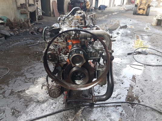 ขายเครื่องอีซุซุ6sd1   240แรง