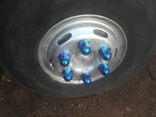 ISUZU NPR130 เทอร์โบ ปี48 ตัวสุดท้ายของรุ่นก่อนเป็นตาเพชร พวงมาลัยพาวเวอร์ รถห้างแท้(มือเดียวจากป้าย