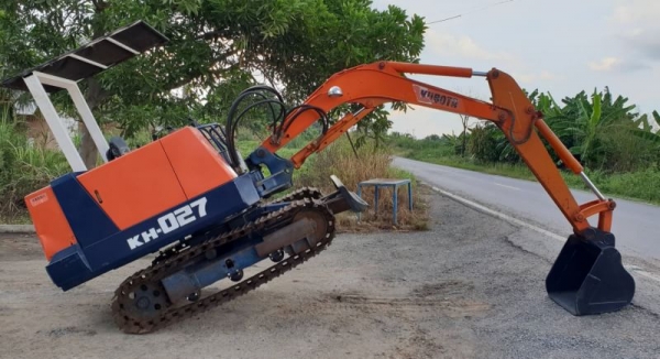 ขายด่วน175,000บาทรถแบคโฮKUBOTAคูโบต้าKH27เทียบเท่าPC30เครื่องคูโบต้า3สูบปั่มแรงรถนอกเพิ่งนำเข้ามาใหม่ยังไม่เคยใช้งานในเมืองไทยเลย