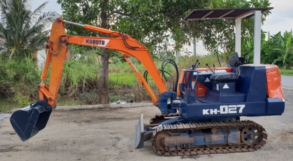 ขายด่วน175,000บาทรถแบคโฮKUBOTAคูโบต้าKH27เทียบเท่าPC30เครื่องคูโบต้า3สูบปั่มแรงรถนอกเพิ่งนำเข้ามาใหม่ยังไม่เคยใช้งานในเมืองไทยเลย