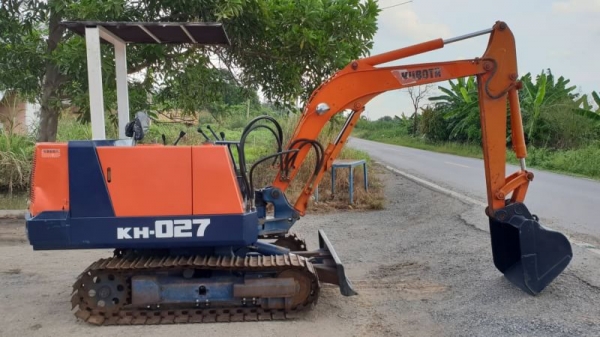 ขายด่วน175,000บาทรถแบคโฮKUBOTAคูโบต้าKH27เทียบเท่าPC30เครื่องคูโบต้า3สูบปั่มแรงรถนอกเพิ่งนำเข้ามาใหม่ยังไม่เคยใช้งานในเมืองไทยเลย