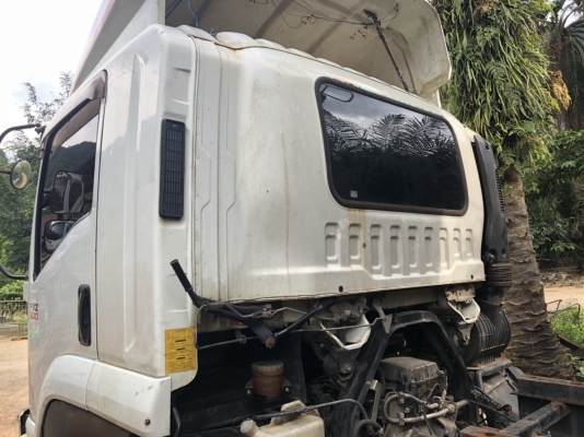 ขายรถ18ล้อดั้มพ์ ISUZU MP1FVZ34P9Tเครื่อง300แรงม้ากับหางSMMปี53สนใจโทร 081-970-1072