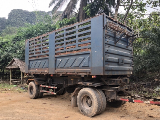 ขายรถ18ล้อดั้มพ์ ISUZU MP1FVZ34P9Tเครื่อง300แรงม้ากับหางSMMปี53สนใจโทร 081-970-1072