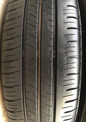 ล้อแม็กป้ายแดง Mazda 2 ขอบ 15 สีดำ พร้อมยางป้ายแดง Dunlop 185-65-15 ปี 18 แม็กสวย ดอกหนานิ่มเต็มๆ