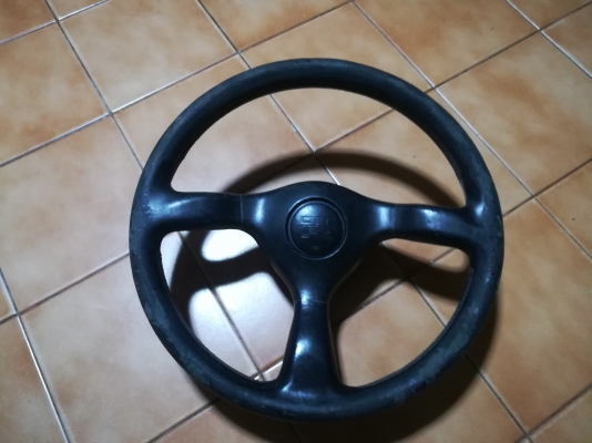 ขายพวงมาลัย r32 ขายพวงมาลัย r32