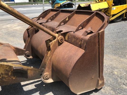 ขายรถตักแทร็คเหล็ก CATERPILLAR 955L สภาพพร้อมใช้งาน นำเข้าจากญี่ปุ่น ติดต่อ 063-9316985 ID LINE : 0639316985 ครับ ขายรถตักแทร็คเหล็ก CATERPILLAR 955L สภาพพร้อมใช้งาน นำเข้าจากญี่ปุ่น ติดต่อ 063-9316985 ID LINE : 0639316985 ครับ