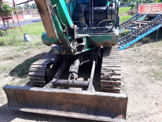 komatsu pc30-7 รถสภาพดี พร้อมใช้งาน ต่อรองได้ครับ