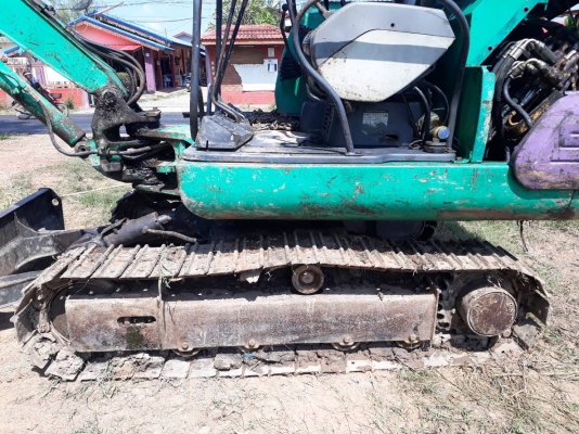 komatsu pc30-7 รถสภาพดี พร้อมใช้งาน ต่อรองได้ครับ