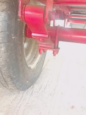 เทเลอร์บรรทุกรถไถของใหม่