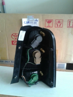 ขายไฟท้าย Ford Escape ด้านซ้าย ขายไฟท้าย Ford Escape ด้านซ้าย