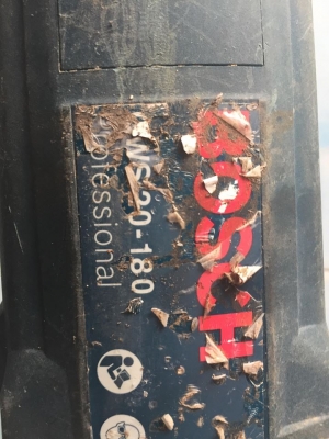 ขายเครื่องเจียร์ 7" BOSCH 20-180 มือสองสภาพสวย ของแท้ เดิมๆ พร้อมใช้ ขายเครื่องเจียร์ 7" BOSCH 20-180 มือสองสภาพสวย ของแท้ เดิมๆ พร้อมใช้