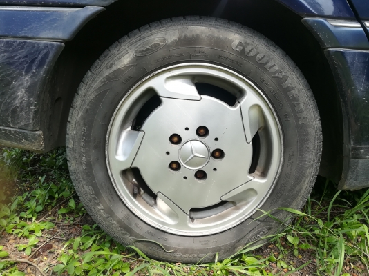 ขาย max ขอบ15:และยาง benz w202