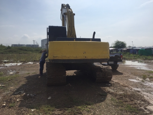 รถแบคโฮ KOBELCO SK200-3 รถสวย สภาพดี เครื่องดี ปั๊มดี โซ่หนา เอวแน่น สภาพพร้อมใช้งาน มีเอกสารแจ้งจดทะเบียน มี VDO การทำงานให้ชม