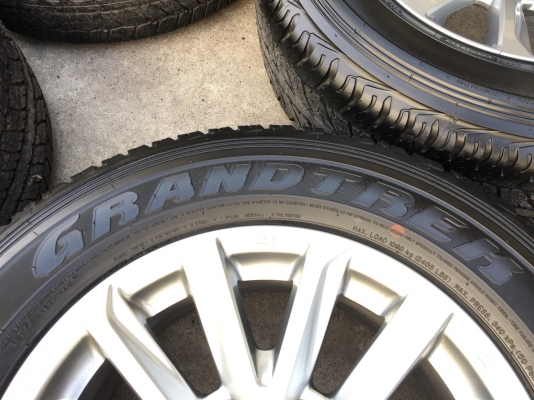 ล้อแม็กป้ายแดง Mitsu New Triton Plus 6รู139 ขอบ17 พร้อมยางป้ายแดง Dunlop 245-65-17 ปี 18 แม็กสวย ตุ่มอลัง เส้นสีจัดๆ