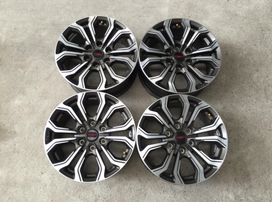 ล้อTRDแท้ Fortuner TRD5 ขอบ18 รุ่นสุดท้าย สภาพใหม่มาก สวยกริ้บๆทุกวง ล้อTRDแท้ Fortuner TRD5 ขอบ18 รุ่นสุดท้าย สภาพใหม่มาก สวยกริ้บๆทุกวง