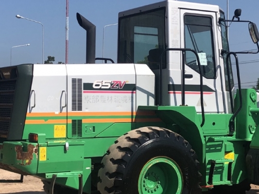 ขายรถตักล้อยาง KAWASAKI 65ZV-2 ปี 2012 (เทียบเท่า WA320) นำเข้าเองจากญี่ปุ่น สภาพสวยพร้อมใช้ มีVDOครับ