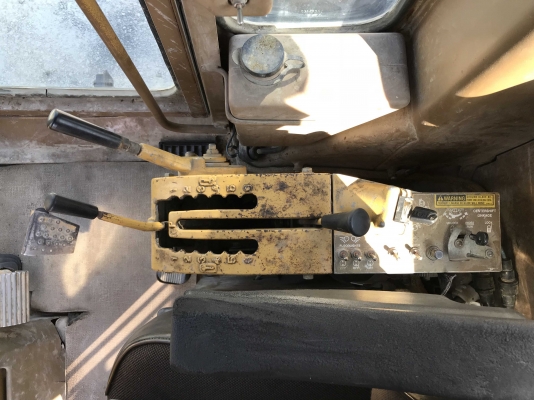 รถเกรด CAT 140G SN: 72V16721 นำเข้าจากอเมริกา สภาพสวยมาก ๆ รถเกรด CAT 140G SN: 72V16721 นำเข้าจากอเมริกา สภาพสวยมาก ๆ