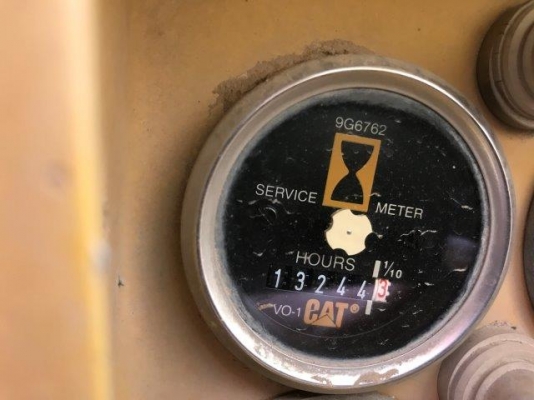 รถเกรด CAT 140G SN: 72V16721 นำเข้าจากอเมริกา สภาพสวยมาก ๆ รถเกรด CAT 140G SN: 72V16721 นำเข้าจากอเมริกา สภาพสวยมาก ๆ