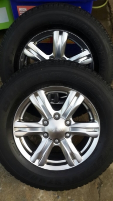 ขายล้อแม็กนอกแท้ของ ISUZU MU X ENKEI ขายล้อแม็กนอกแท้ของ ISUZU MU X ENKEI