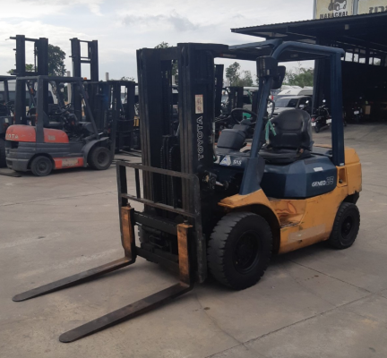 ขาย โฟร์คลิฟท์ดีเซล รุ่น 7FD25 เสา 4.3 เมตร เข้าตู้  Full Free  + งานสไลด์ นำเข้าจากญี่ปุ่น ราคาพิเศษ