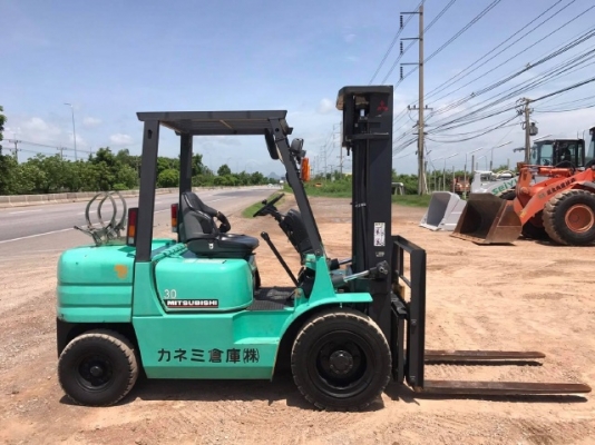 ขายรถฟอร์คลิฟต์ MITSUBISHI FG30D รถนอกนำเข้าเองจากญี่ปุ่น สภาพสวยพร้อมใช้ มีVDOการทำงานครับ