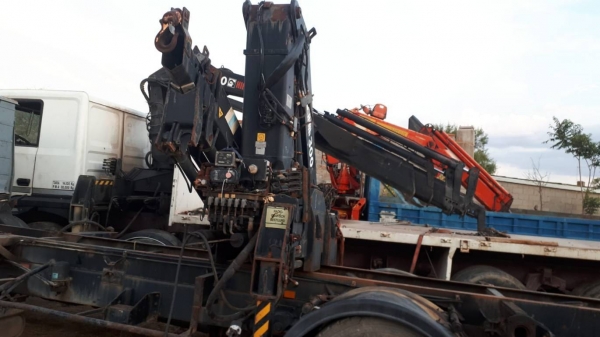 HIAB-300-2 เก่านอกยังไม่ใด้ใช้ในไทย ยกน้ำหนักใด้สูงสุด 12ตัน ราคารวมแวทแล้ว. HIAB-300-2 เก่านอกยังไม่ใด้ใช้ในไทย ยกน้ำหนักใด้สูงสุด 12ตัน ราคารวมแวทแล้ว.