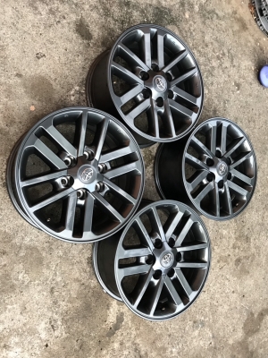 ล้อ fortuner มิดไนท์ชายขอบ 17