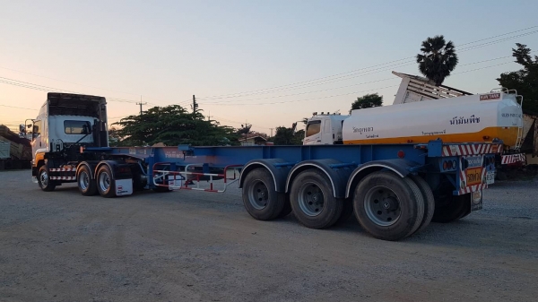 ขาย หัวลาก ISUZU 360 แรงม้า ปี 58 หางกั้งRCK ปี 59 รถสวยพร้อมใช้งาน เอกสารพร้อมโอน สนใจติดต่อเรา ดำส
