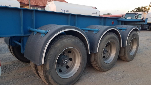 ขาย หัวลาก ISUZU 360 แรงม้า ปี 58 หางกั้งRCK ปี 59 รถสวยพร้อมใช้งาน เอกสารพร้อมโอน สนใจติดต่อเรา ดำส