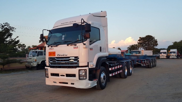 ขาย หัวลาก ISUZU 360 แรงม้า ปี 58 หางกั้งRCK ปี 59 รถสวยพร้อมใช้งาน เอกสารพร้อมโอน สนใจติดต่อเรา ดำส