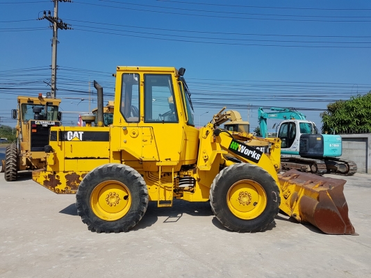 ขายรถตักล้อยาง ยี่ห้อ CATERPILLAR 910E บุ๋งกี๋1.3 คิว นำเข้าจากอเมริกาแท้ ไม่เคยใช้งานในไทย ขายรถตักล้อยาง ยี่ห้อ CATERPILLAR 910E บุ๋งกี๋1.3 คิว นำเข้าจากอเมริกาแท้ ไม่เคยใช้งานในไทย