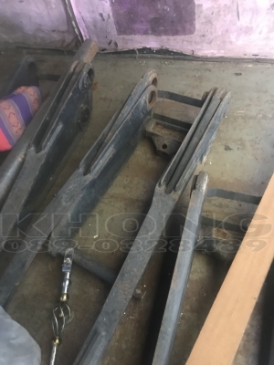 ขายด่วน ขาเหลี่ยม ยกดีั้ม6ตันใส่รถ6ล้อ ของสามมิตร มี5ชุด ขายชุดละ 5000 บาท ขายด่วน ขาเหลี่ยม ยกดีั้ม6ตันใส่รถ6ล้อ ของสามมิตร มี5ชุด ขายชุดละ 5000 บาท