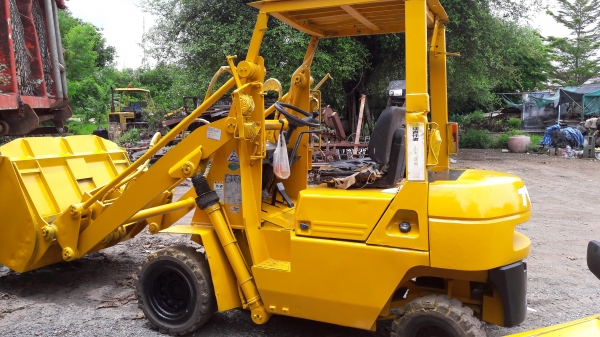 รถตักTCM SD10Z6 ดีเซล เก่าญี่ปุ่นแท้ โทร 084-5424150 รถตักTCM SD10Z6 ดีเซล เก่าญี่ปุ่นแท้ โทร 084-5424150