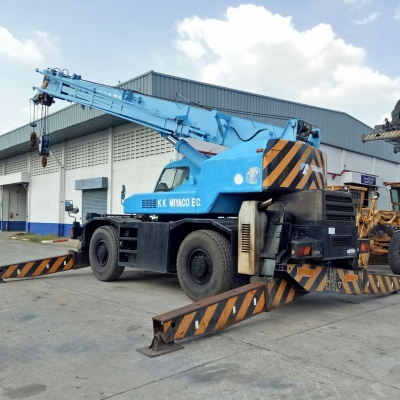 ปรับราคาใหม่ เครนเก่านอก TR250M-6 สนใจโทร 061-4194021 คุณภู ปรับราคาใหม่ เครนเก่านอก TR250M-6 สนใจโทร 061-4194021 คุณภู