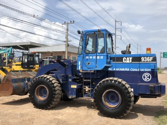 ขายรถตักล้อยาง CAT 936F นำเข้าเองจากญี่ปุ่น สภาพสวยพร้อมใช้ มีVDOการทำงานครับ