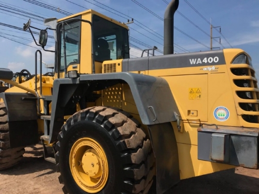 ขายรถตักล้อยาง KOMATSU WA400-3 นำเข้าเองจากญี่ปุ่น สภาพสวยพร้อมใช้ มีVDOการทำงานครับ