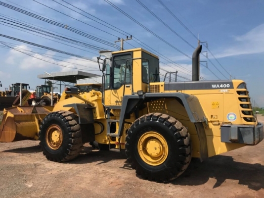 ขายรถตักล้อยาง KOMATSU WA400-3 นำเข้าเองจากญี่ปุ่น สภาพสวยพร้อมใช้ มีVDOการทำงานครับ