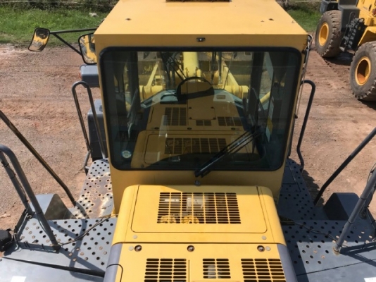 ขายรถตักล้อยาง KOMATSU WA400-3 นำเข้าเองจากญี่ปุ่น สภาพสวยพร้อมใช้ มีVDOการทำงานครับ