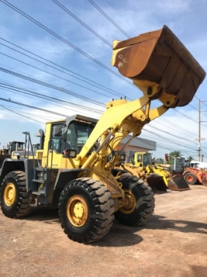 ขายรถตักล้อยาง KOMATSU WA400-3 นำเข้าเองจากญี่ปุ่น สภาพสวยพร้อมใช้ มีVDOการทำงานครับ