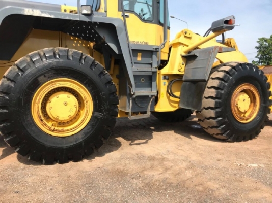 ขายรถตักล้อยาง KOMATSU WA400-3 นำเข้าเองจากญี่ปุ่น สภาพสวยพร้อมใช้ มีVDOการทำงานครับ