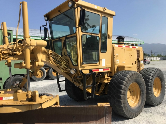 CAT 140G SN: 72V16721 Very nice machine รถถึงไทยแล้วครับ CAT 140G SN: 72V16721 Very nice machine รถถึงไทยแล้วครับ