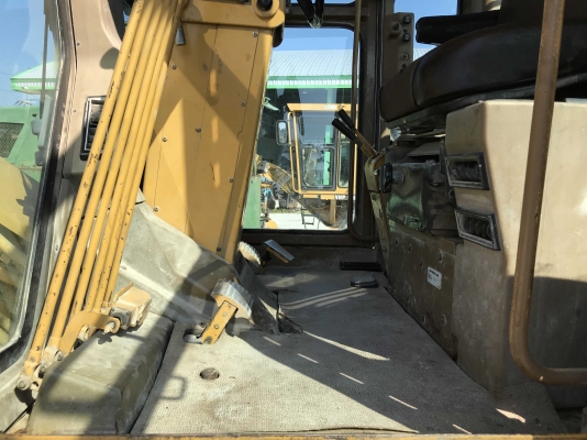 CAT 140G SN: 72V16721 Very nice machine รถถึงไทยแล้วครับ CAT 140G SN: 72V16721 Very nice machine รถถึงไทยแล้วครับ