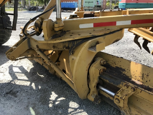 CAT 140G SN: 72V16721 Very nice machine รถถึงไทยแล้วครับ CAT 140G SN: 72V16721 Very nice machine รถถึงไทยแล้วครับ