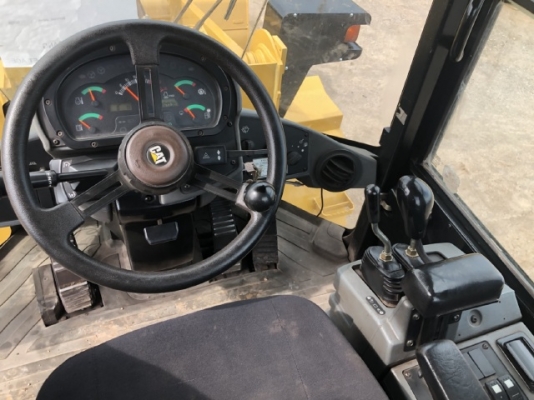 ขายรถตักล้อยาง CAT 938G (4,XXX ชั่วโมง) นำเข้าเองจากญี่ปุ่น สภาพสวยพร้อมใช้ มีVDOการทำงานครับ