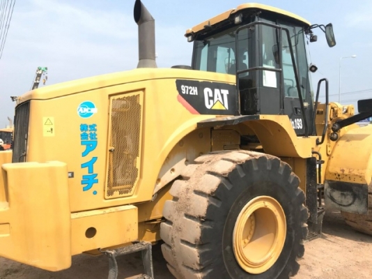 ขายรถตักล้อยาง CAT 972H ปี 2011 นำเข้าเองจากญี่ปุ่น สภาพสวยพร้อมใช้ มีVDOการทำงานครับ ขายรถตักล้อยาง CAT 972H ปี 2011 นำเข้าเองจากญี่ปุ่น สภาพสวยพร้อมใช้ มีVDOการทำงานครับ