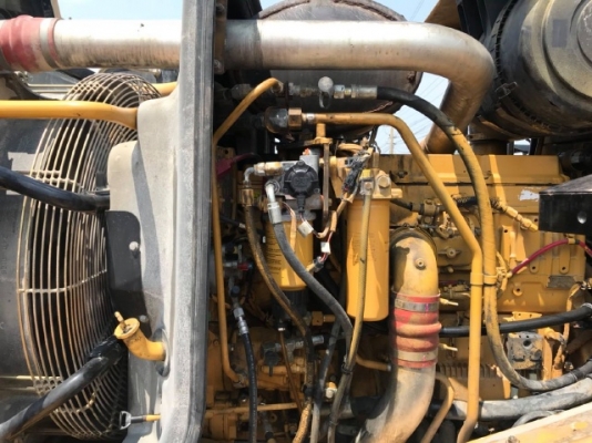 ขายรถตักล้อยาง CAT 972H ปี 2011 นำเข้าเองจากญี่ปุ่น สภาพสวยพร้อมใช้ มีVDOการทำงานครับ ขายรถตักล้อยาง CAT 972H ปี 2011 นำเข้าเองจากญี่ปุ่น สภาพสวยพร้อมใช้ มีVDOการทำงานครับ