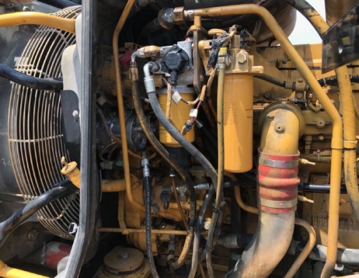 ขายรถตักล้อยาง CAT 972H ปี 2011 นำเข้าเองจากญี่ปุ่น สภาพสวยพร้อมใช้ มีVDOการทำงานครับ ขายรถตักล้อยาง CAT 972H ปี 2011 นำเข้าเองจากญี่ปุ่น สภาพสวยพร้อมใช้ มีVDOการทำงานครับ