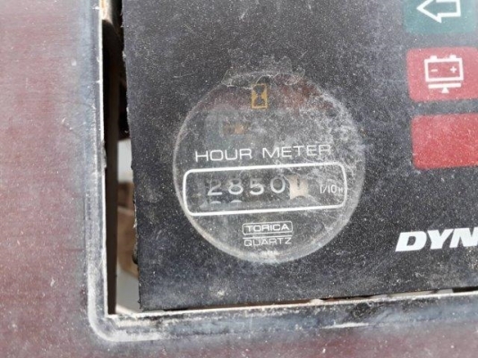 ขายรถบด 7 ล้อยางเก่านอก RT200W สนใจโทร 061-4194021 ภู