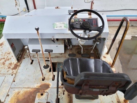 ขายรถบด 7 ล้อยางเก่านอก RT200W สนใจโทร 061-4194021 ภู